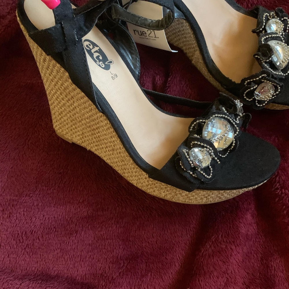 Wedge heels with large rhinestones